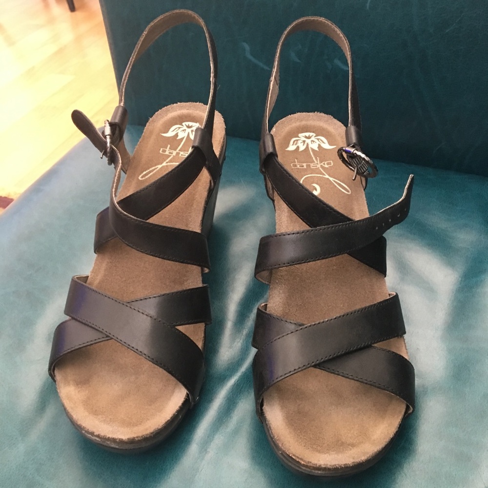 Dance shoes